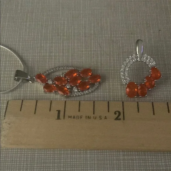 Elegant Silver and Orange Spessartine quartz Jewelry Set with no chain - Picture 3 of 13